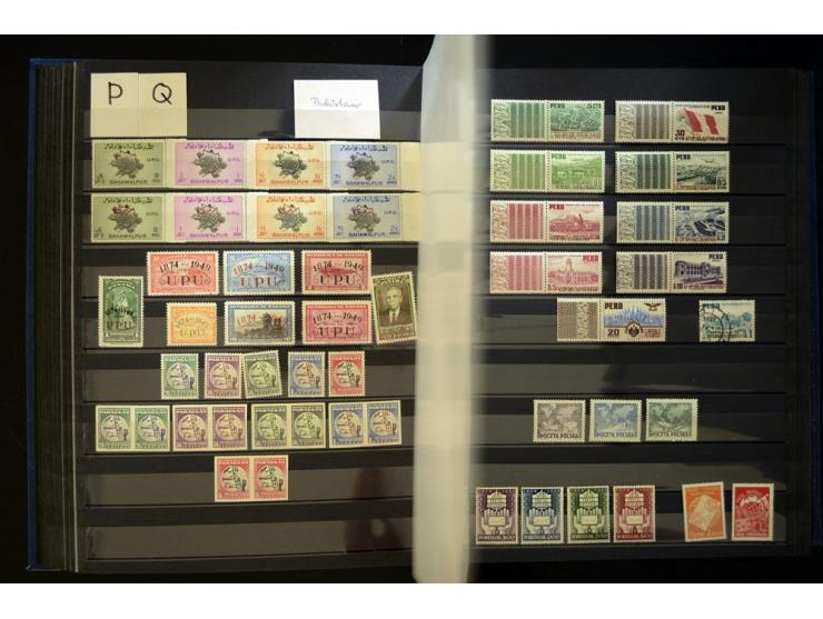 UPU: 1904/70, sehr schöne und umfangreiche Sammlung, dabei viele gute Werte und Ausgaben wie z.B. Deutsches Reich Geschenkhef