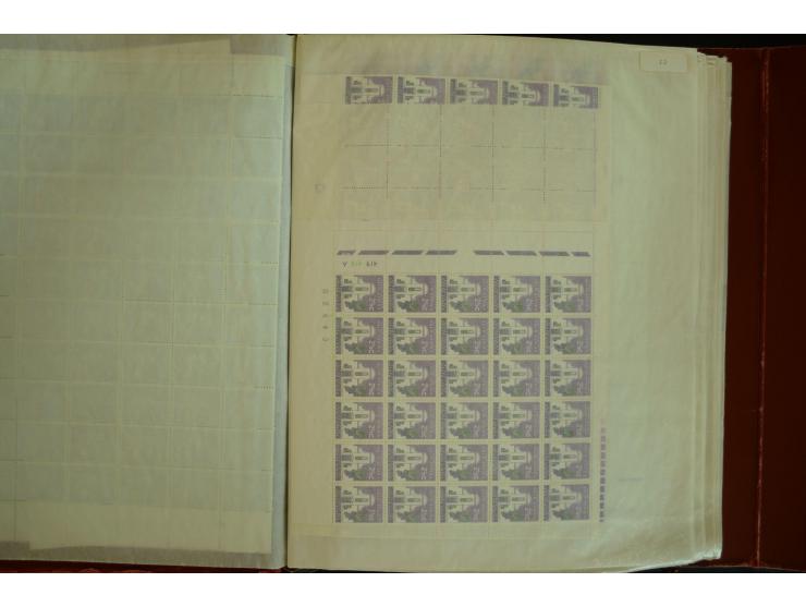 1961/71, postfrischer Bestand in Bogen und Bogenteilen (SG nach Angabe des Einlieferers ca. £ 27.600,-)