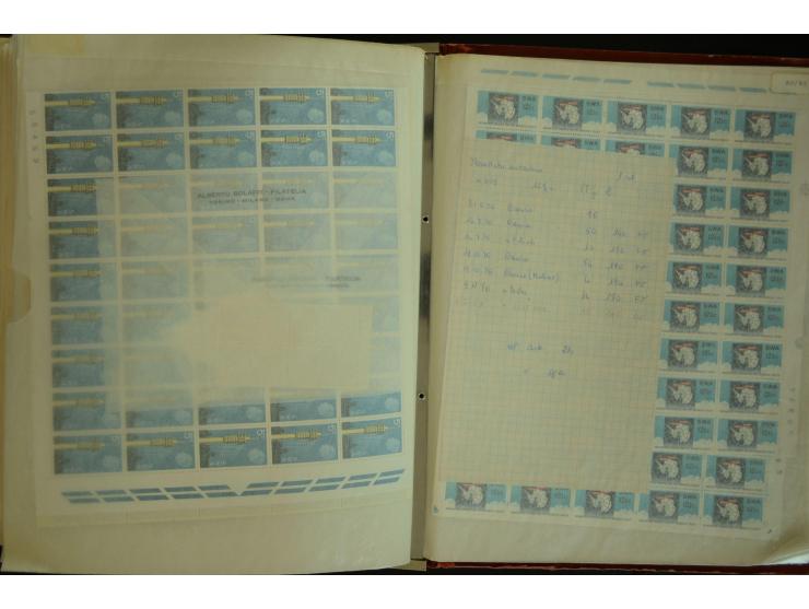 1961/71, postfrischer Bestand in Bogen und Bogenteilen (SG nach Angabe des Einlieferers ca. £ 27.600,-)