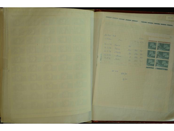 1961/71, postfrischer Bestand in Bogen und Bogenteilen (SG nach Angabe des Einlieferers ca. £ 27.600,-)
