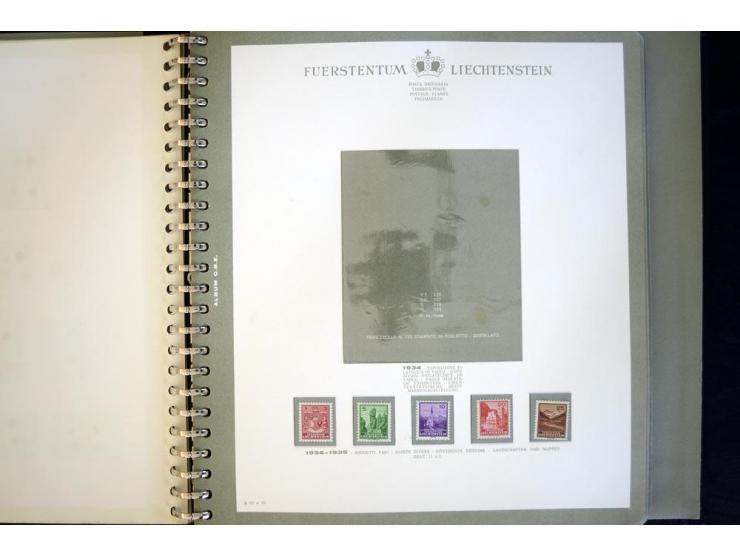 1912/62, postfrische und ungebrauchte Sammlung, bis auf Bl.1 in den Hauptnummern anscheinend kpl. Sammlung mit Dienst und Por