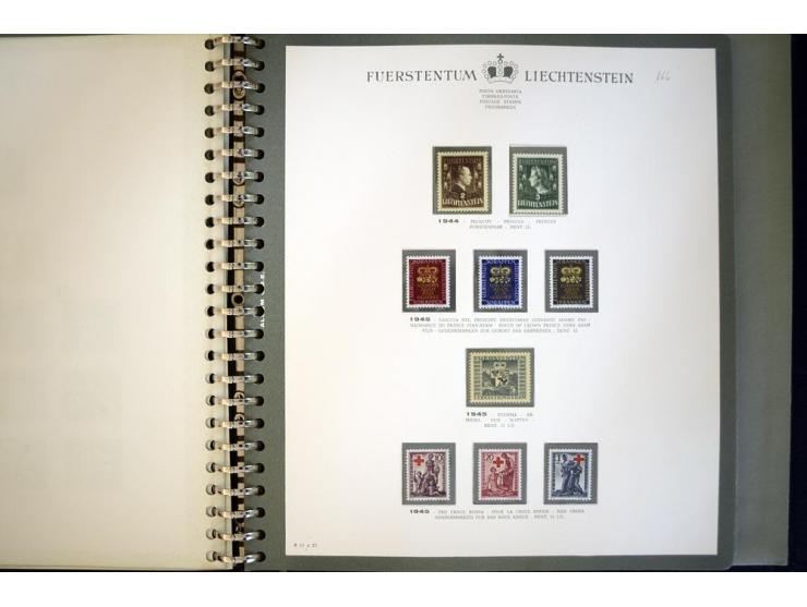 1912/62, postfrische und ungebrauchte Sammlung, bis auf Bl.1 in den Hauptnummern anscheinend kpl. Sammlung mit Dienst und Por