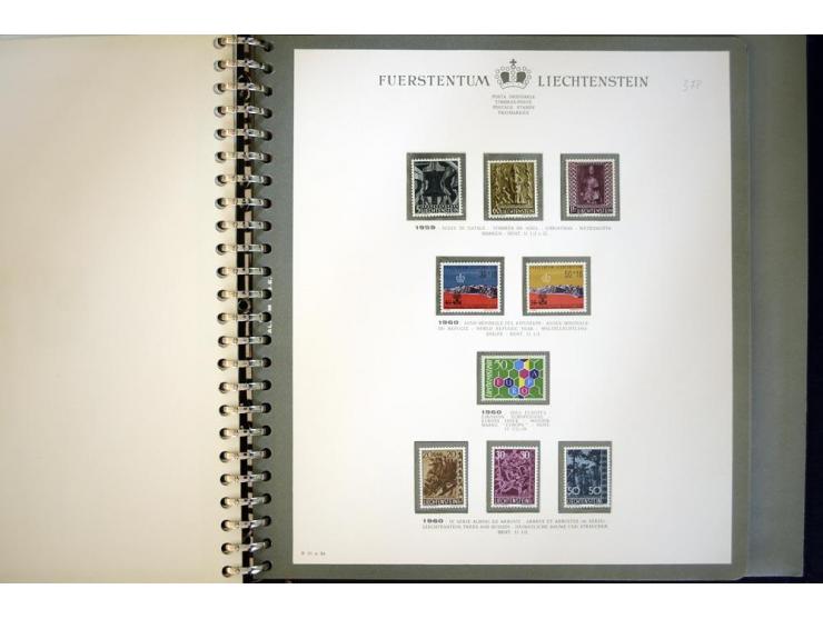 1912/62, postfrische und ungebrauchte Sammlung, bis auf Bl.1 in den Hauptnummern anscheinend kpl. Sammlung mit Dienst und Por