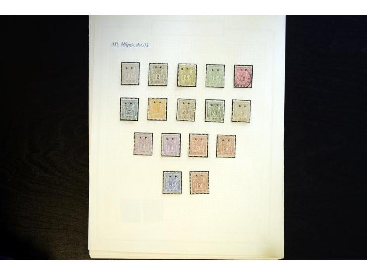 1883/1922 (ca.), kleine Spezialsammlung mit div. Zähnungen, Abarten, zwei Kleinbogen, etc.