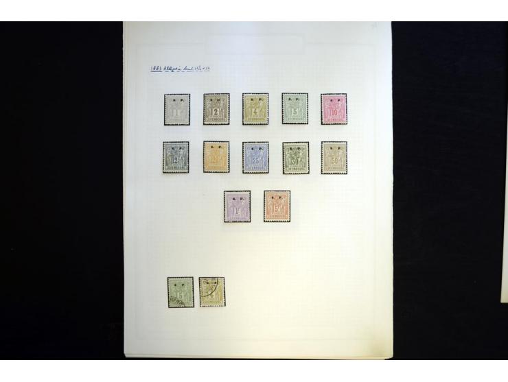 1883/1922 (ca.), kleine Spezialsammlung mit div. Zähnungen, Abarten, zwei Kleinbogen, etc.