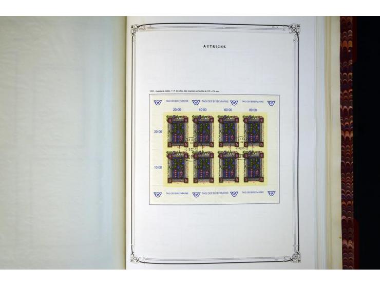 1918/96, gestempelte Sammlung mit u.a. Mi.-Nr. 518-23, 588, Bl.1 etc.