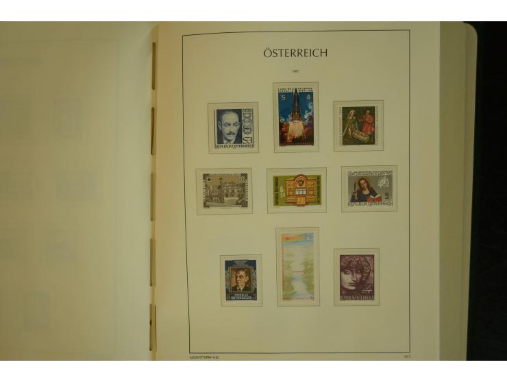 1945/2004, postfrische kpl. Sammlung mit Mi.-Nr. 772-75B, 772-75 KLB, VI-VII (Fotoattest Raybaudi) etc.