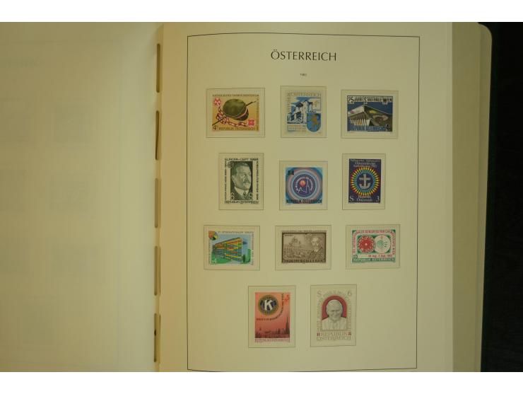 1945/2004, postfrische kpl. Sammlung mit Mi.-Nr. 772-75B, 772-75 KLB, VI-VII (Fotoattest Raybaudi) etc.