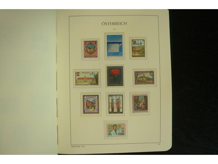 1945/2004, postfrische kpl. Sammlung mit Mi.-Nr. 772-75B, 772-75 KLB, VI-VII (Fotoattest Raybaudi) etc.