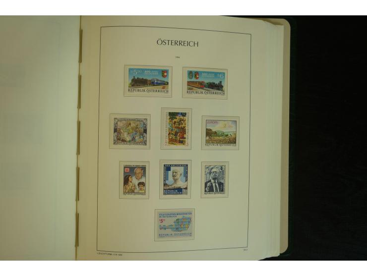 1945/2004, postfrische kpl. Sammlung mit Mi.-Nr. 772-75B, 772-75 KLB, VI-VII (Fotoattest Raybaudi) etc.