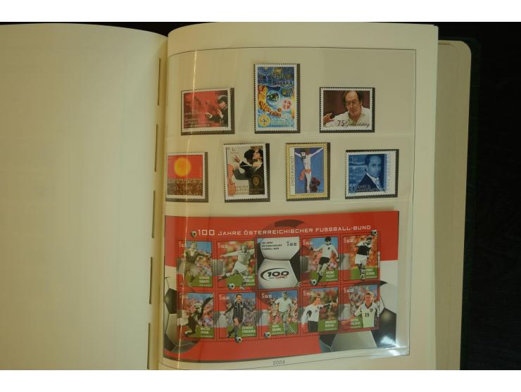 1945/2004, postfrische kpl. Sammlung mit Mi.-Nr. 772-75B, 772-75 KLB, VI-VII (Fotoattest Raybaudi) etc.