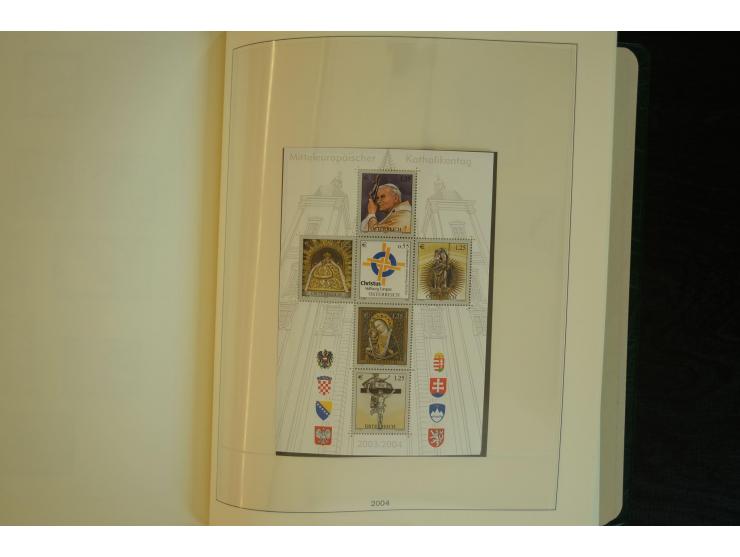 1945/2004, postfrische kpl. Sammlung mit Mi.-Nr. 772-75B, 772-75 KLB, VI-VII (Fotoattest Raybaudi) etc.