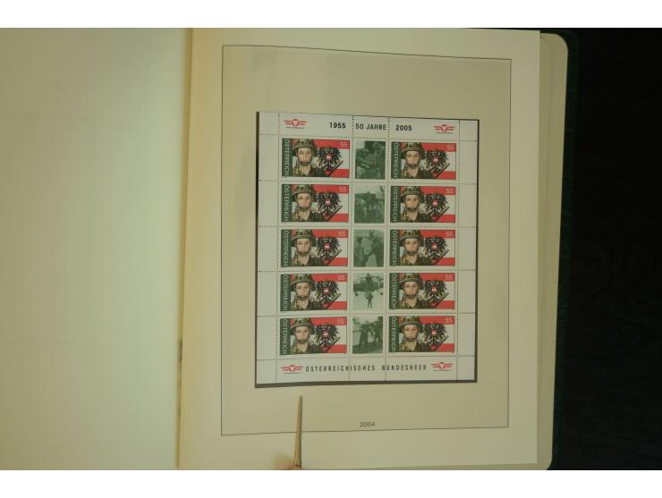 1945/2004, postfrische kpl. Sammlung mit Mi.-Nr. 772-75B, 772-75 KLB, VI-VII (Fotoattest Raybaudi) etc.