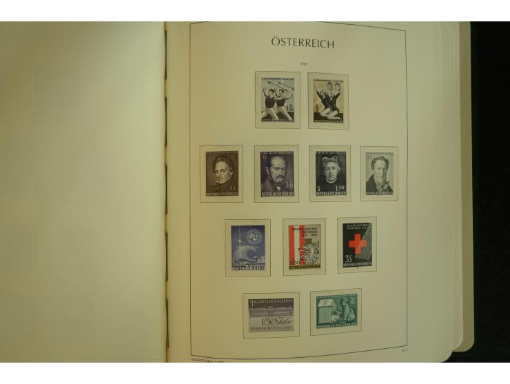 1945/2004, postfrische kpl. Sammlung mit Mi.-Nr. 772-75B, 772-75 KLB, VI-VII (Fotoattest Raybaudi) etc.