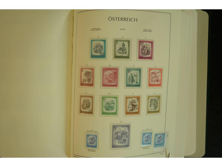 1945/2004, postfrische kpl. Sammlung mit Mi.-Nr. 772-75B, 772-75 KLB, VI-VII (Fotoattest Raybaudi) etc.
