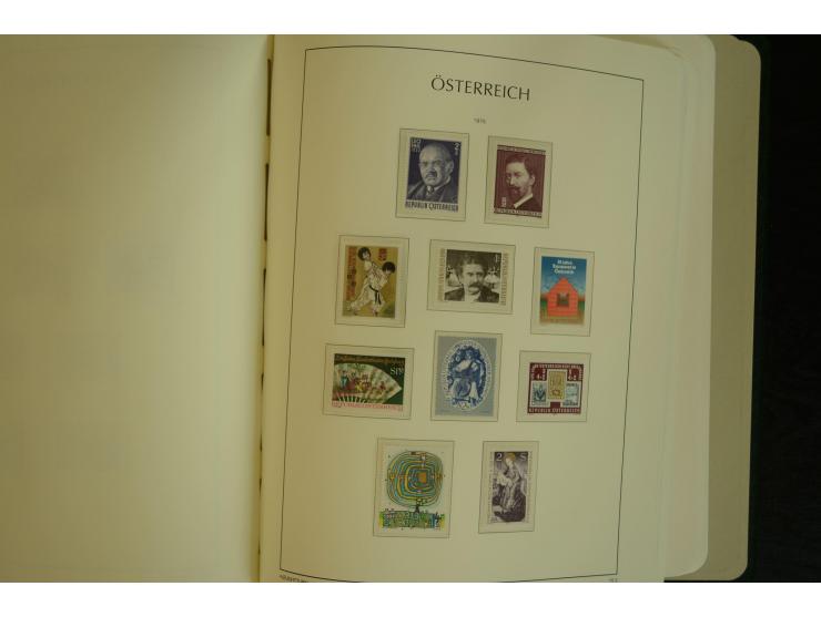 1945/2004, postfrische kpl. Sammlung mit Mi.-Nr. 772-75B, 772-75 KLB, VI-VII (Fotoattest Raybaudi) etc.