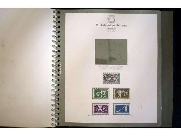 1900/63, postfrische und etwas ungebrauchte Sammlung mit u.a. Mi.-Nr. 73III (Fotoattest Rellstab), 110, 121-23 etc., im Bolaf