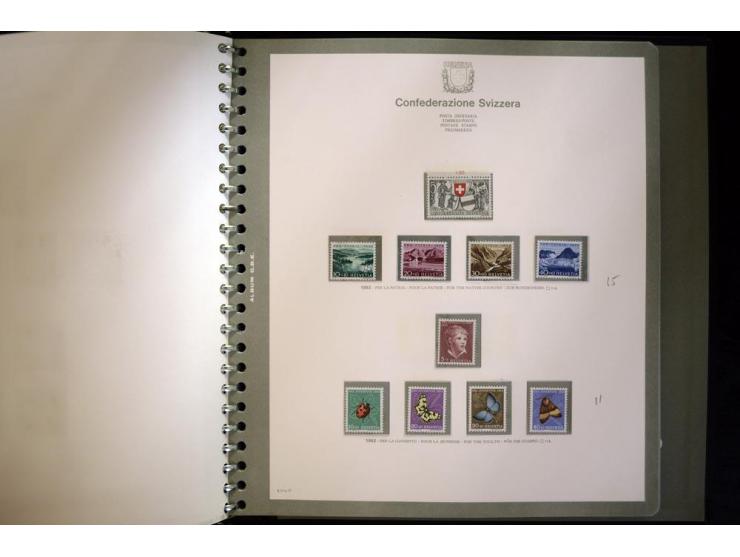 1900/63, postfrische und etwas ungebrauchte Sammlung mit u.a. Mi.-Nr. 73III (Fotoattest Rellstab), 110, 121-23 etc., im Bolaf