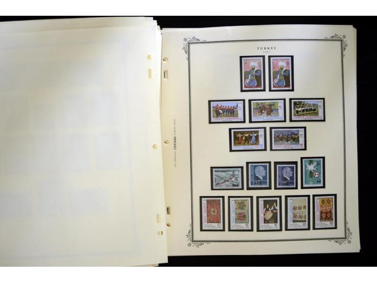 1863/1990, hochwertige Sammlung auf alten Scott-Blättern ab Mi.-Nr. 1 anfangs gemischt gesammelt, später meist ungebraucht/po