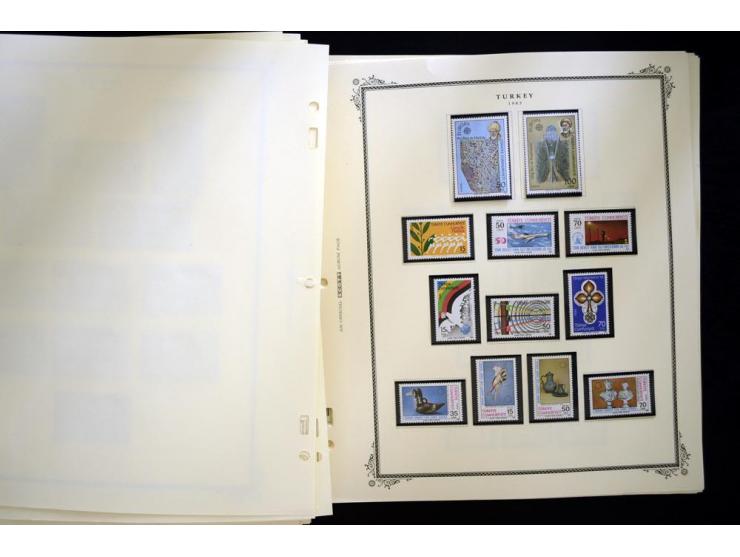 1863/1990, hochwertige Sammlung auf alten Scott-Blättern ab Mi.-Nr. 1 anfangs gemischt gesammelt, später meist ungebraucht/po