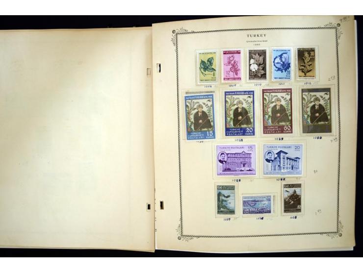 1863/1990, hochwertige Sammlung auf alten Scott-Blättern ab Mi.-Nr. 1 anfangs gemischt gesammelt, später meist ungebraucht/po