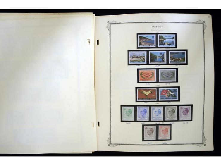 1863/1990, hochwertige Sammlung auf alten Scott-Blättern ab Mi.-Nr. 1 anfangs gemischt gesammelt, später meist ungebraucht/po