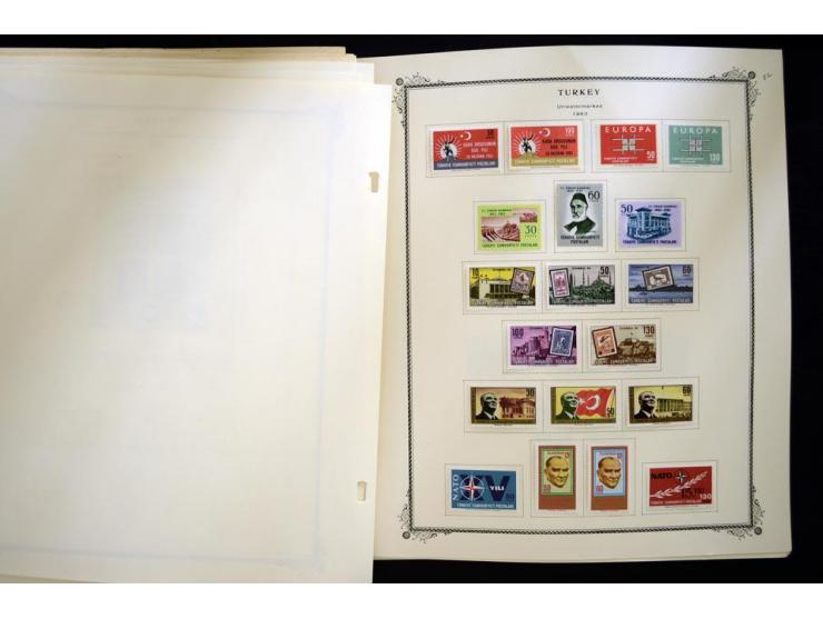1863/1990, hochwertige Sammlung auf alten Scott-Blättern ab Mi.-Nr. 1 anfangs gemischt gesammelt, später meist ungebraucht/po