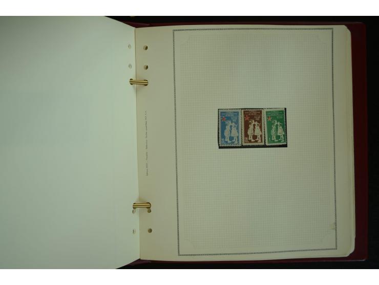 1865/1980, collection of 1250 mint stamps, printing errors and varieties starting Ottoman Empire Duloz issue incl. Red Cresce