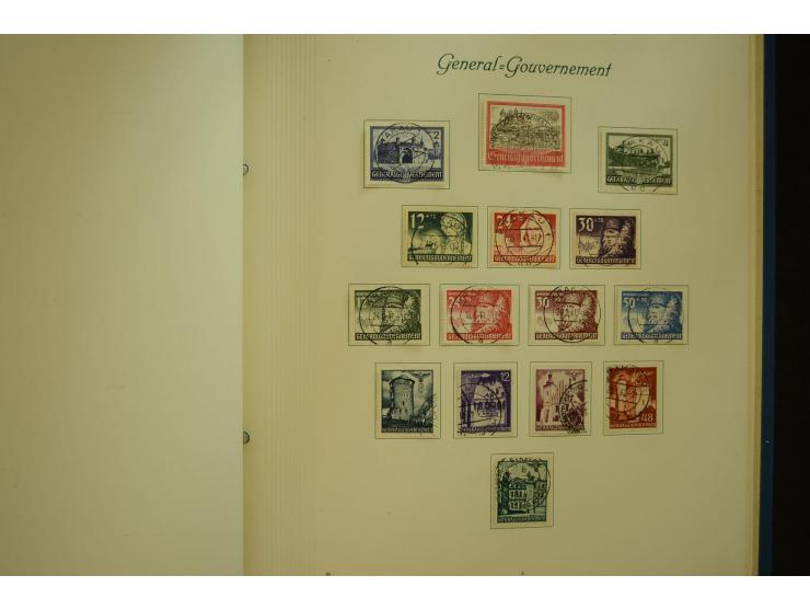 1872/1945, gestempelte Sammlung mit u.a. Mi.-Nr. 66II, 177, 178, 179, 181, 438-39 auf Karte, 496-98, D60Y, D65, D82-88, D95Y 