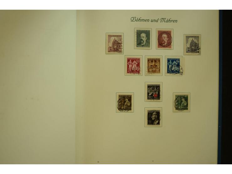 1872/1945, gestempelte Sammlung mit u.a. Mi.-Nr. 66II, 177, 178, 179, 181, 438-39 auf Karte, 496-98, D60Y, D65, D82-88, D95Y 