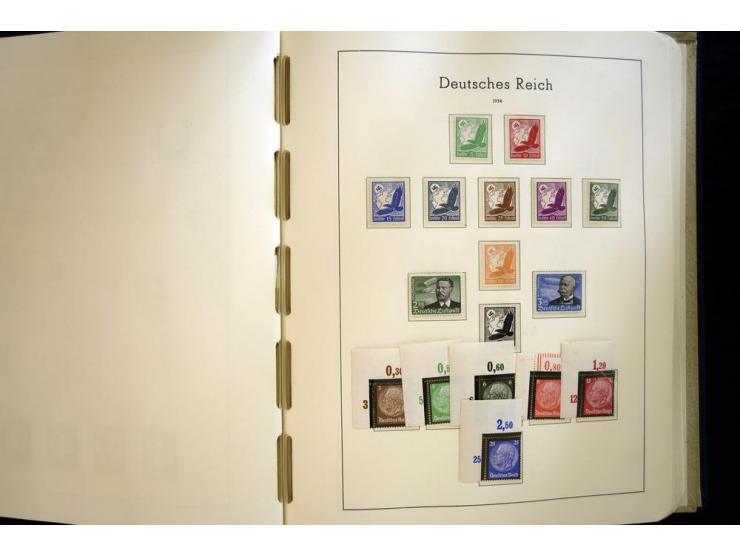 1923/45, sehr schöne vorwiegend postfrische, in den Hauptnummern augenscheinlich komplette Sammlung inkl. Dienst, dabei einig