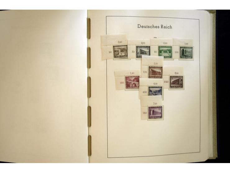 1923/45, sehr schöne vorwiegend postfrische, in den Hauptnummern augenscheinlich komplette Sammlung inkl. Dienst, dabei einig