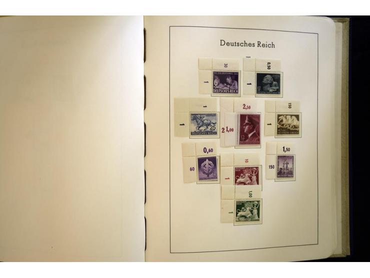 1923/45, sehr schöne vorwiegend postfrische, in den Hauptnummern augenscheinlich komplette Sammlung inkl. Dienst, dabei einig