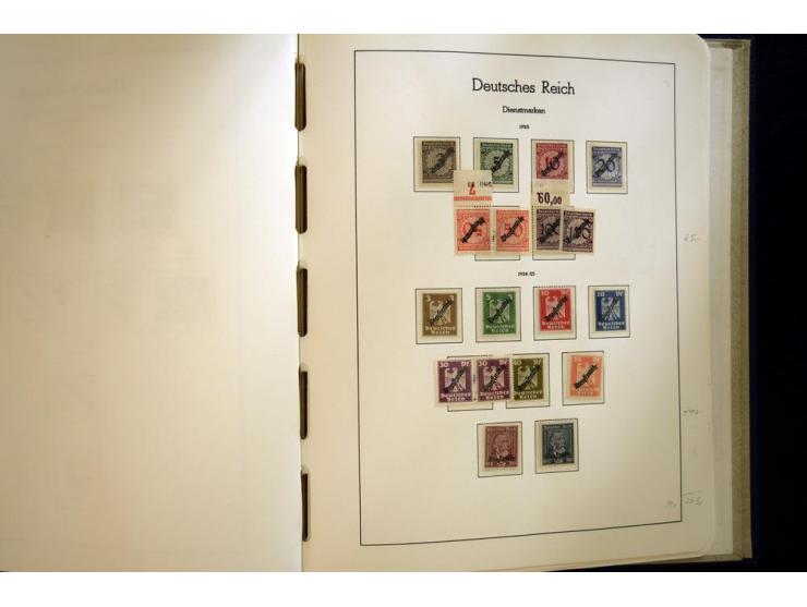 1923/45, sehr schöne vorwiegend postfrische, in den Hauptnummern augenscheinlich komplette Sammlung inkl. Dienst, dabei einig