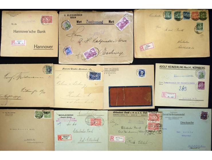 1920/1923, sehr umfangreicher Posten mit geschätzt 1000-1500 Briefen, Karten und Ganzsachen inkl. Dienstmarken-Frankaturen, d