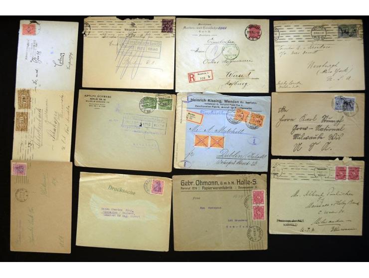 1920/1923, sehr umfangreicher Posten mit geschätzt 1000-1500 Briefen, Karten und Ganzsachen inkl. Dienstmarken-Frankaturen, d