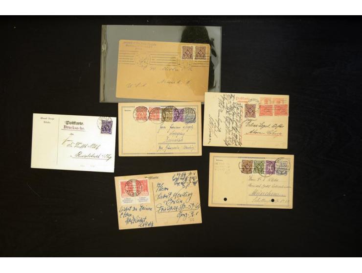 1920/1923, sehr umfangreicher Posten mit geschätzt 1000-1500 Briefen, Karten und Ganzsachen inkl. Dienstmarken-Frankaturen, d
