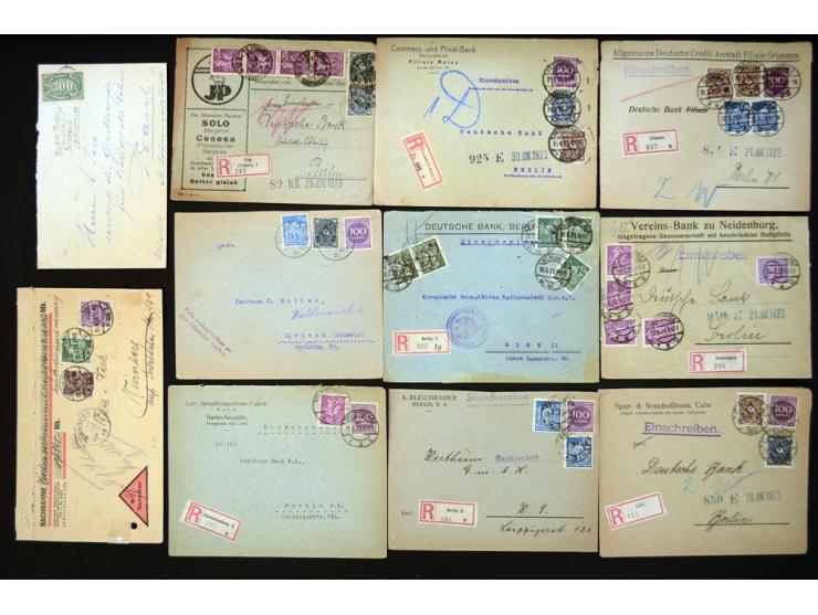 1920/1923, sehr umfangreicher Posten mit geschätzt 1000-1500 Briefen, Karten und Ganzsachen inkl. Dienstmarken-Frankaturen, d