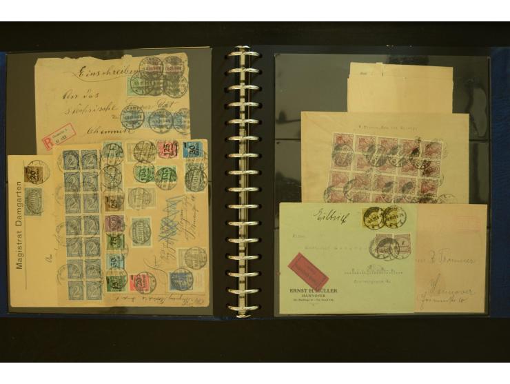 1920/1923, Sammlung mit über 600 Briefen, Karten und Ganzsachen, dabei Einzel- und Mehrfachfrankaturen, R-Briefe, Portostufen