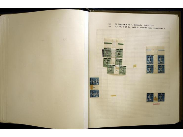 1920/22, vorwiegend ungebrauchte, 4-bändige Spezialsammlung von Druckdaten, Zwischenstegpaare und Millesime, dabei viele Einh
