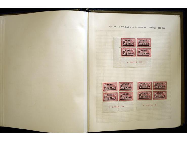 1920/22, vorwiegend ungebrauchte, 4-bändige Spezialsammlung von Druckdaten, Zwischenstegpaare und Millesime, dabei viele Einh