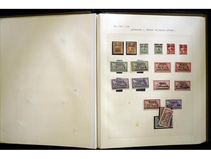 1920/22, vorwiegend ungebrauchte, 4-bändige Spezialsammlung von Druckdaten, Zwischenstegpaare und Millesime, dabei viele Einh