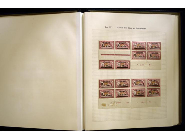 1920/22, vorwiegend ungebrauchte, 4-bändige Spezialsammlung von Druckdaten, Zwischenstegpaare und Millesime, dabei viele Einh