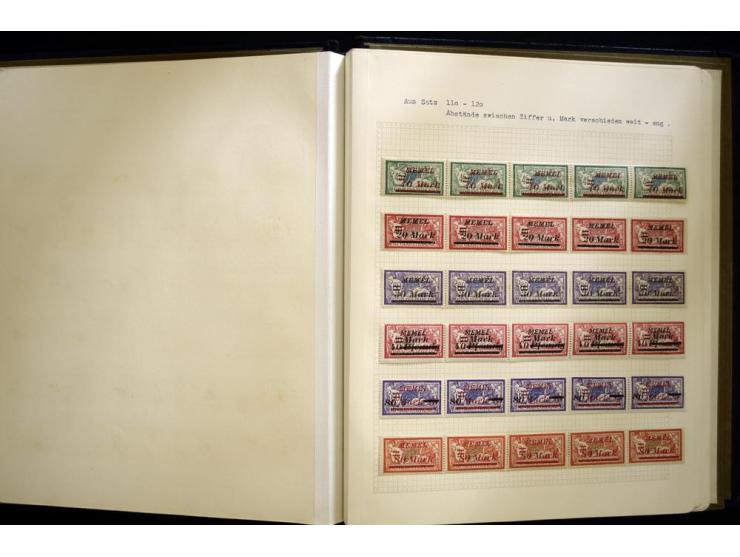 1920/22, vorwiegend ungebrauchte, 4-bändige Spezialsammlung von Druckdaten, Zwischenstegpaare und Millesime, dabei viele Einh