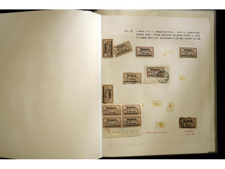 1920/22, vorwiegend ungebrauchte, 4-bändige Spezialsammlung von Druckdaten, Zwischenstegpaare und Millesime, dabei viele Einh