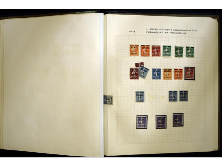 1920/22, vorwiegend ungebrauchte, 4-bändige Spezialsammlung von Druckdaten, Zwischenstegpaare und Millesime, dabei viele Einh