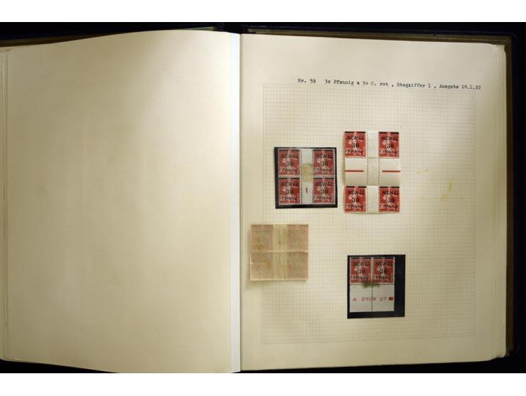 1920/22, vorwiegend ungebrauchte, 4-bändige Spezialsammlung von Druckdaten, Zwischenstegpaare und Millesime, dabei viele Einh
