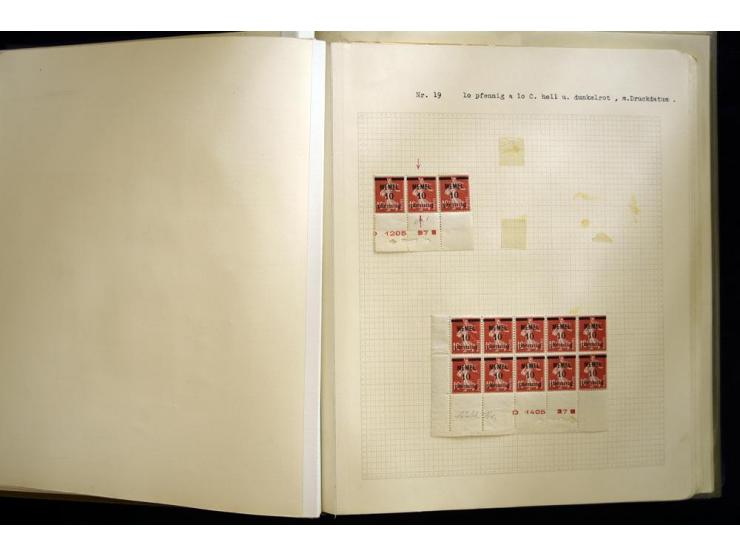 1920/22, vorwiegend ungebrauchte, 4-bändige Spezialsammlung von Druckdaten, Zwischenstegpaare und Millesime, dabei viele Einh