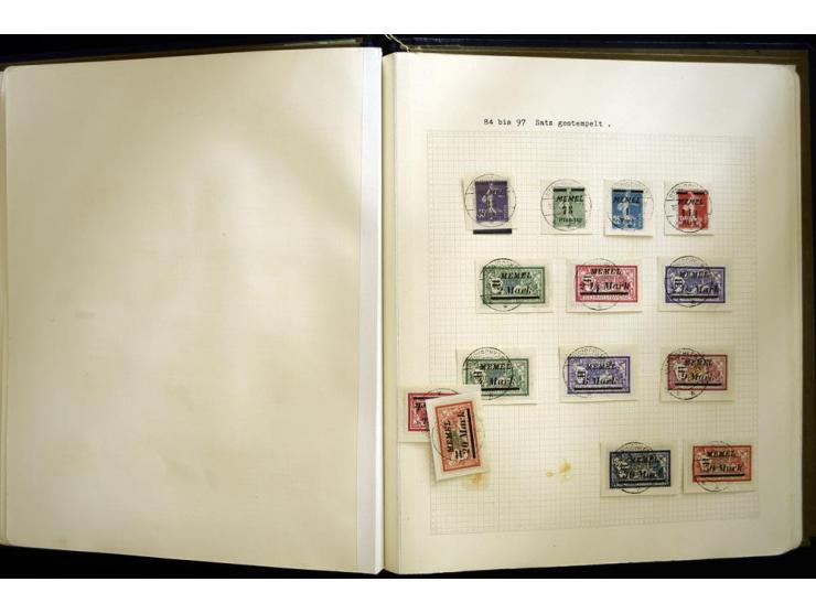 1920/22, vorwiegend ungebrauchte, 4-bändige Spezialsammlung von Druckdaten, Zwischenstegpaare und Millesime, dabei viele Einh