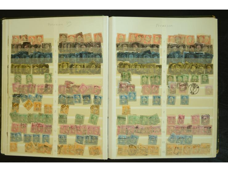 1849/1945(ca.), ARBEITSMATERIAL EINES BRIEFMARKENRESTAURATORS, hochinteressanter Bestand in Steckalben und Tütchen, dabei  vi